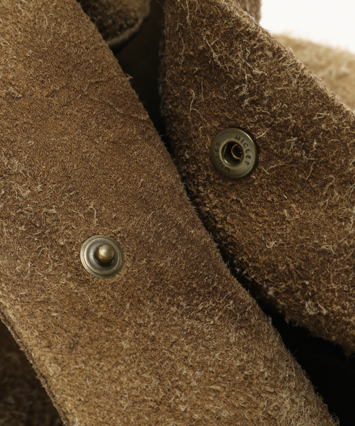 JOURNAL STANDARD(ジャーナルスタンダード)の「スエードショルダーバッグ(ショルダーバッグ・メンズ・ベージュ・FREE)」の4枚目の写真