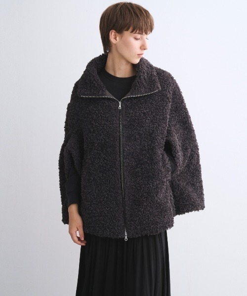 【新品未着用】エバリー プードルボアケープ エバリー】プードルボア ケープ（その他アウター）｜three dots