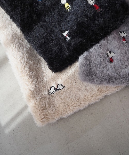 PEANUTS（ピーナッツ）の「PEANUTS ファーショッパートート（トートバッグ・レディース・グレー/ブラック/ライトベージュ・FREE）」の5枚目の写真