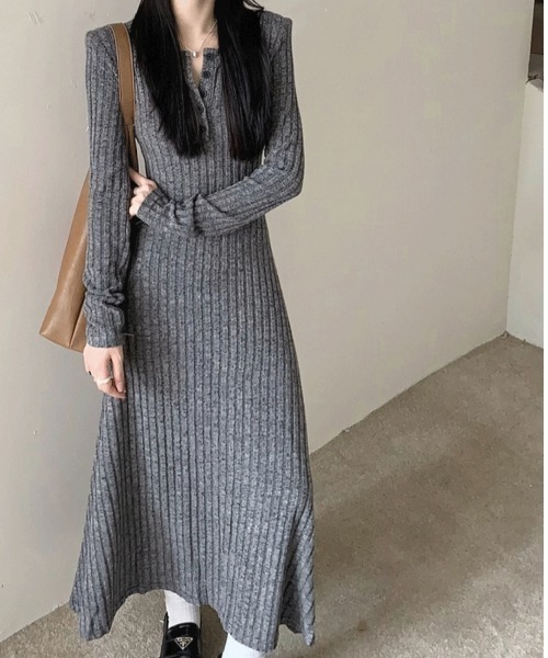 ampm(エーエムピーエム)の「リブニットロングワンピース(ワンピース・レディース・ベージュ/グレー・M/L)」の10枚目の写真