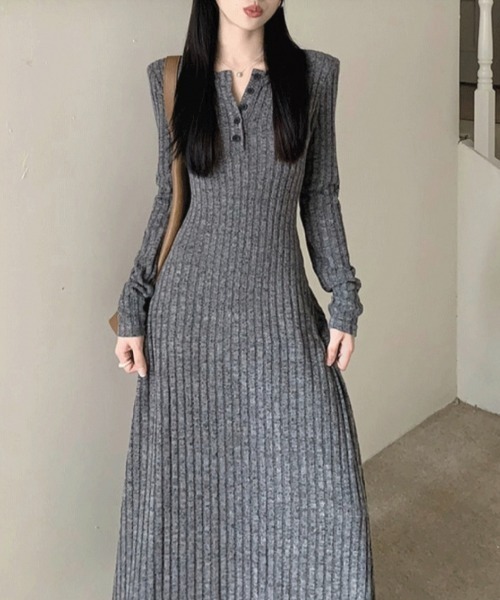 ampm(エーエムピーエム)の「リブニットロングワンピース(ワンピース・レディース・ベージュ/グレー・M/L)」の11枚目の写真