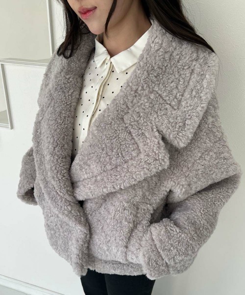 F i.n.t（フィント）の「ビッグカラーボアコート/fint フィント（その他アウター・レディース・ライトグレー/オフホワイト・FREE）」の13枚目の写真