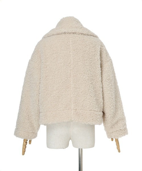 F i.n.t（フィント）の「ビッグカラーボアコート/fint フィント（その他アウター・レディース・ライトグレー/オフホワイト・FREE）」の16枚目の写真