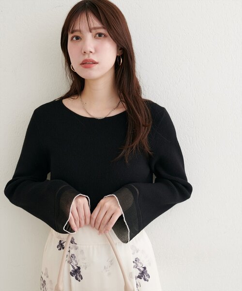 natural couture（ナチュラルクチュール）の「袖口シアーフレアニット（ニット/セーター・レディース・グレー/オフホワイト/ブラック/グレイッシュベージュ/ブラウン・FREE）」の17枚目の写真