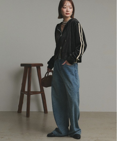 ad thie（アドティエ）の「サイドラインジップ ベロアパーカー（パーカー・レディース・ブラウン/ブラック・FREE）」の21枚目の写真