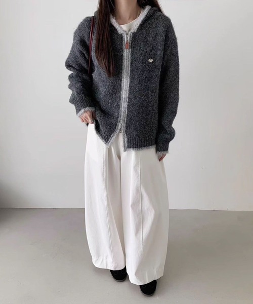 aimoha（アイモハ）の「配色ライン入りフーディカーディガン (AW)（カーディガン/ボレロ・レディース・ダークグレー/ライトベージュ・FREE）」の7枚目の写真