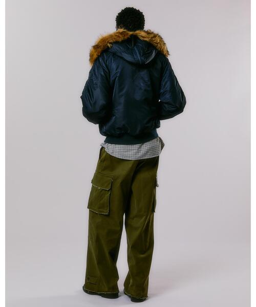 Alpha Industries（アルファインダストリーズ）の「Alpha Industries/アルファインダストリーズ/N-2B SHORT WAIST PARKA /エヌツービー ショート ウエスト パーカー（ミリタリージャケット・メンズ・ネイビー/その他10/ブラック・L/M/S/XL/2XL/XS）」の18枚目の写真