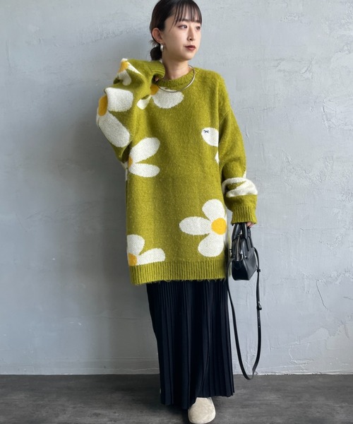 TOWNCRAFT（タウンクラフト）の「[TOWN CRAFT/タウンクラフト・THE FOX/ザフォックス] 別注 シャギーモヘア クルーネックニット（ニット/セーター・レディース・グレー/ブラック/ブラウン/ケリーグリーン/ネイビー・S/M/L）」の16枚目の写真