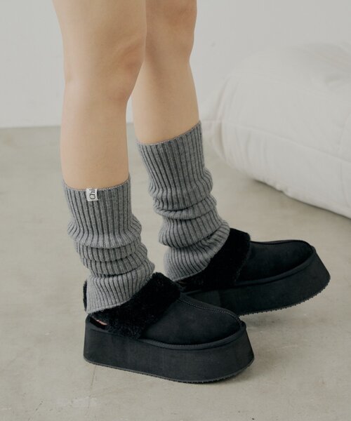 Chico(チコ)の「2way厚底ムートンサボ(その他シューズ・レディース・ブラック/ベージュ/キャメル/ブラウン・SMALL/MEDIUM/LARGE)」の16枚目の写真