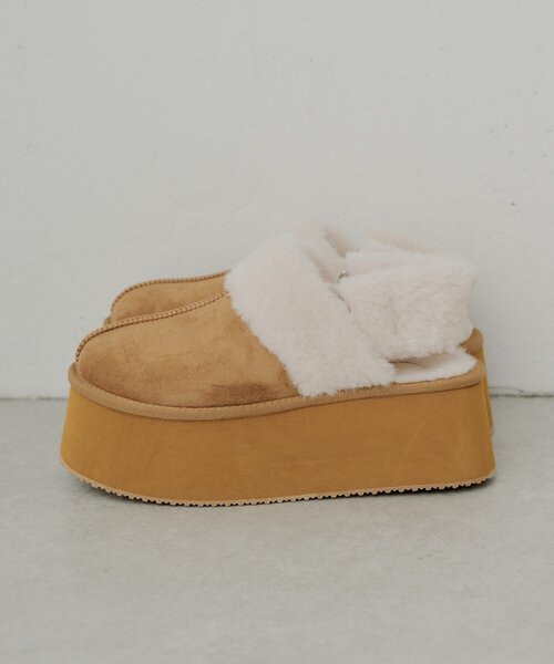 Chico(チコ)の「2way厚底ムートンサボ(その他シューズ・レディース・ブラック/ベージュ/キャメル/ブラウン・SMALL/MEDIUM/LARGE)」の19枚目の写真