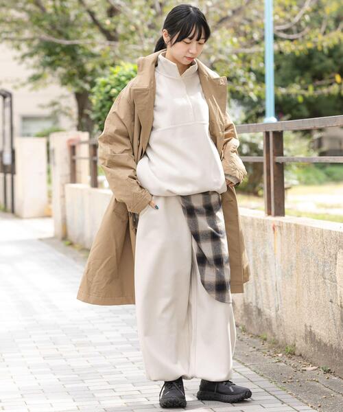 EKAL(エカル)の「ウォームドジャージワイドパンツ(その他パンツ・レディース・ブラウン/アイボリー/ブラック・ONE)」の8枚目の写真