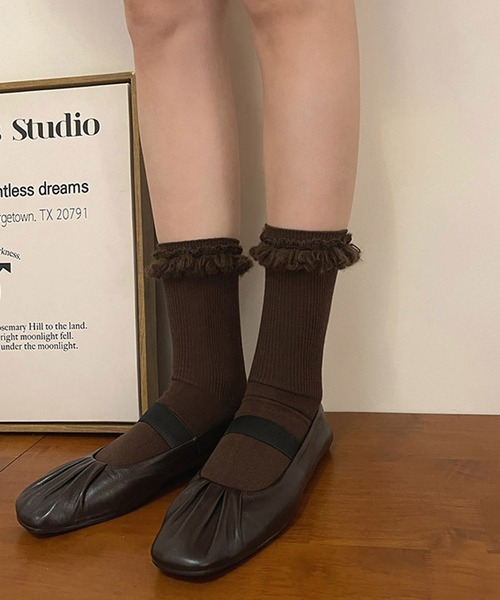 SANSeLF(サンセルフ)の「【SANSeLF】 ループデザインフリルソックス saa25a153(ソックス/靴下・レディース・ダークグレー/ホワイト/ライトグレー/ブラウン/アイボリー/ブラック・FREE)」の6枚目の写真