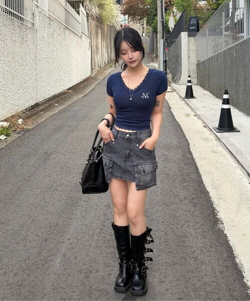MUCENT(ムセント)の「ハランメタルロゴ3ウェイリベットポイントショルダーバッグ 男女共用(ショルダーバッグ・レディース・ブラック・FREE)」の9枚目の写真