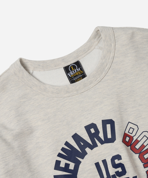 FRIZMWORKS(フリズムワークス)の「HOMEWARD BOUND SWEATSHIRT _ OATMEAL(スウェット・メンズ・その他・SMALL/MEDIUM/LARGE/X-LARGE)」の4枚目の写真