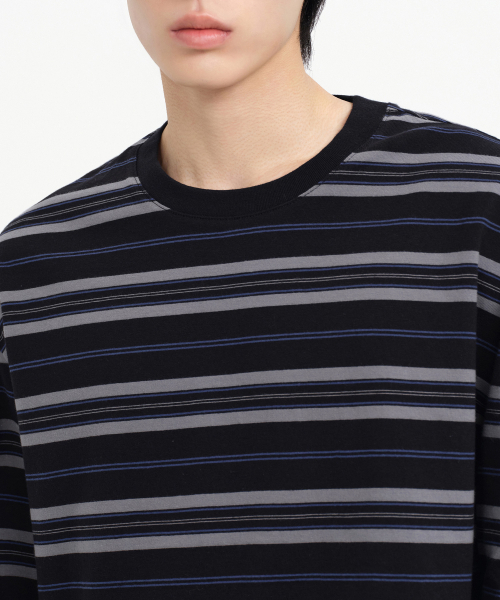 MUSINSA STANDARD（ムシンサスタンダード）の「マルチストライプリラックスド長袖Tシャツ3 [ブラック]（Tシャツ/カットソー・メンズ・その他・SMALL/MEDIUM/LARGE/X-LARGE/XX-LARGE）」の4枚目の写真