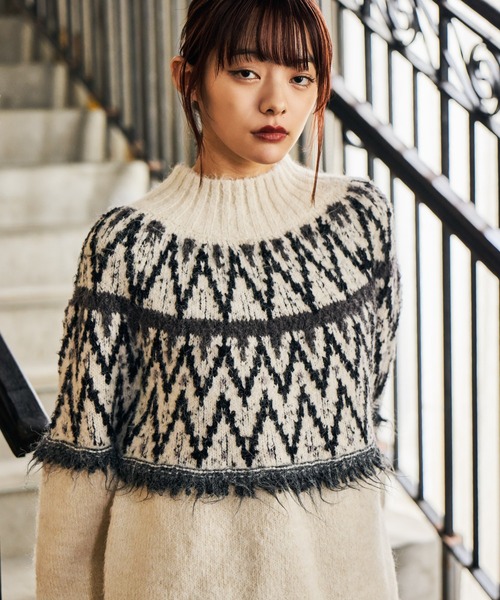 mysty woman（ミスティウーマン）の「モヘヤタッチノルディックニット 622016（ニット/セーター・レディース・グリーン/オフホワイト/ブラック/グレー・FREE）」の2枚目の写真