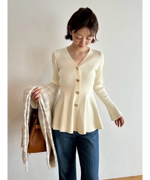 LILY BROWN(リリーブラウン)の「ブークレストール(ストール/ショール・レディース・ホワイト/レッド/ターコイズブルー/アイボリー・F)」の8枚目の写真