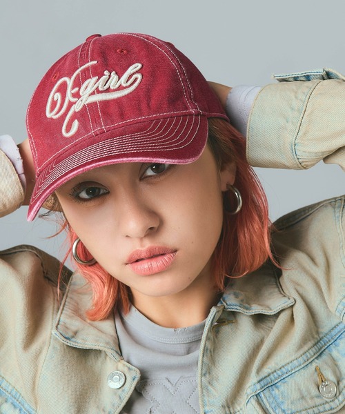 X-girl(エックスガール)の「BICOLOR STITCH FADED 6PANEL CAP(キャップ・レディース・レッド/ブラック/オリーブ・ONE SIZE)」の17枚目の写真