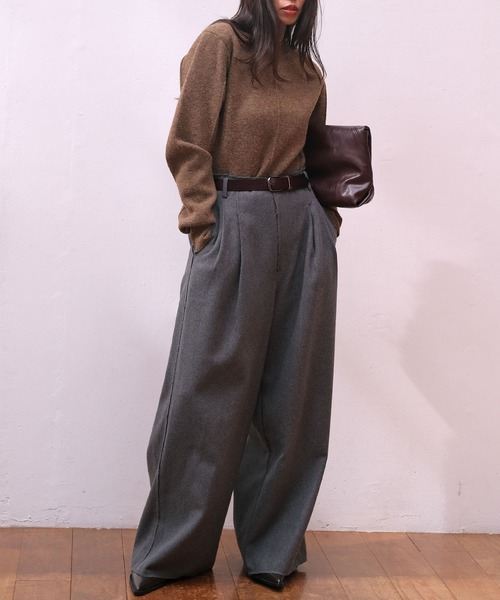 AKTE(アクテ)の「ショルダーパッドミドルセーター(ニット/セーター・レディース・ブラウン/セージグリーン・FREE)」の19枚目の写真