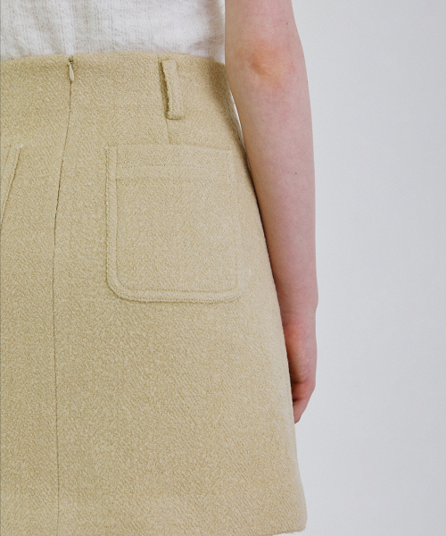 STEP AROUND(ステップアラウンド)の「Boucle mini skirt_BUTTER(スカート・レディース・その他・SMALL/MEDIUM)」の2枚目の写真