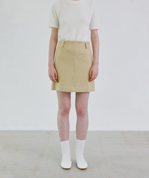 STEP AROUND(ステップアラウンド)の「Boucle mini skirt_BUTTER(スカート・レディース・その他・SMALL/MEDIUM)」の3枚目の写真