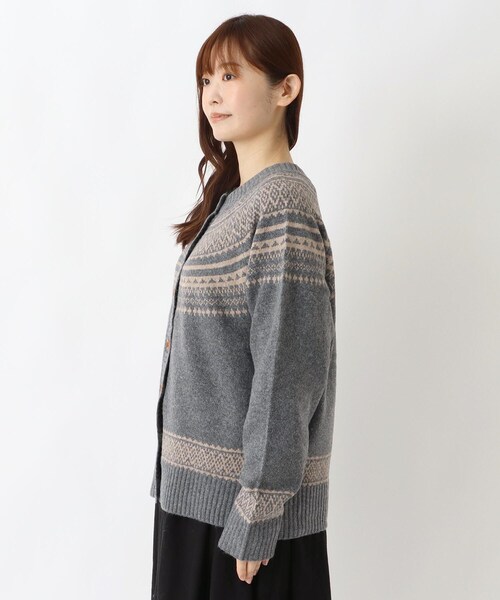 one'sterrace(ワンズテラス)の「求心柄カーディガン(カーディガン/ボレロ・レディース・グレー系その他7/グレー系4/ベージュ系8・02)」の6枚目の写真