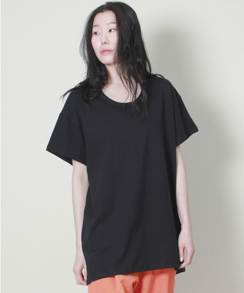 DEMARC(ドゥマーク)の「ソリッドアンバランスルーズフィットクルーネック半袖Tシャツブラック(Tシャツ/カットソー・レディース・その他・LARGE/MEDIUM)」の12枚目の写真