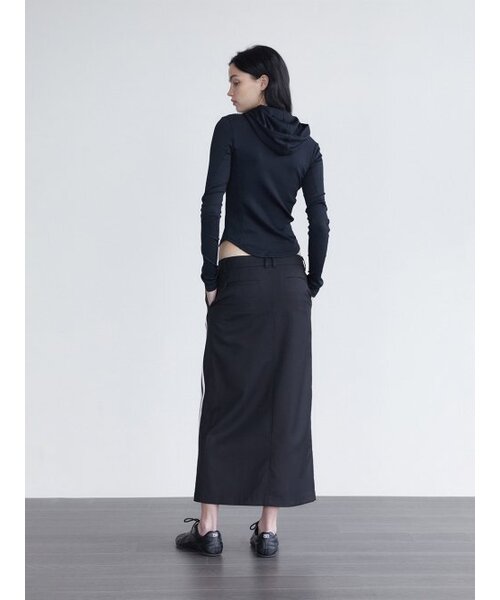 WHOLE PAPER(ホールペーパー)の「タイトリブフードTシャツ - ブラック(Tシャツ/カットソー・レディース・ブラック・X-SMALL/SMALL/MEDIUM)」の6枚目の写真