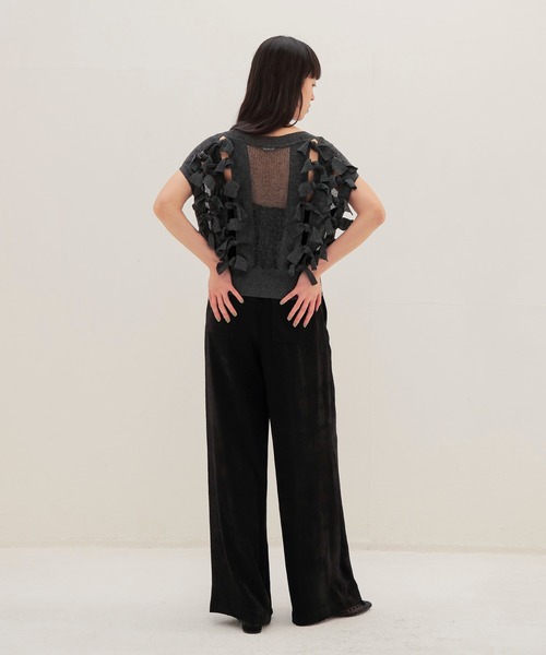 DRESSLAVE（ドレスレイブ）の「monster ribbon knit(モンスターリボンニット)（ニット/セーター・レディース・ブラック/ベージュ・38）」の10枚目の写真