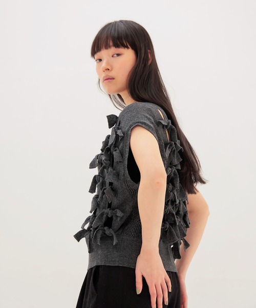 DRESSLAVE（ドレスレイブ）の「monster ribbon knit(モンスターリボンニット)（ニット/セーター・レディース・ブラック/ベージュ・38）」の12枚目の写真