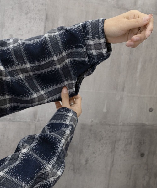 Miniministore（ミニミニストア）の「チェック柄フーデッドシャツレディース秋冬（シャツ/ブラウス・レディース・ブラック/ネイビー・FREE）」の3枚目の写真