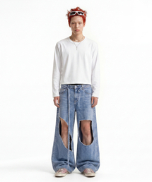 C WEAR BY THE GENIUS（シーウェアバイザジーニアス）の「メンズクロップロングスリーブTシャツホワイト（Tシャツ/カットソー）」