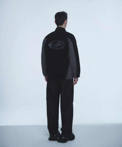 HYUNFIT（ヒョンフィット）の「FLEECE BIG LOGO JACKET-[BLACK]（その他アウター・メンズ・その他・MEDIUM/LARGE/X-LARGE）」の6枚目の写真