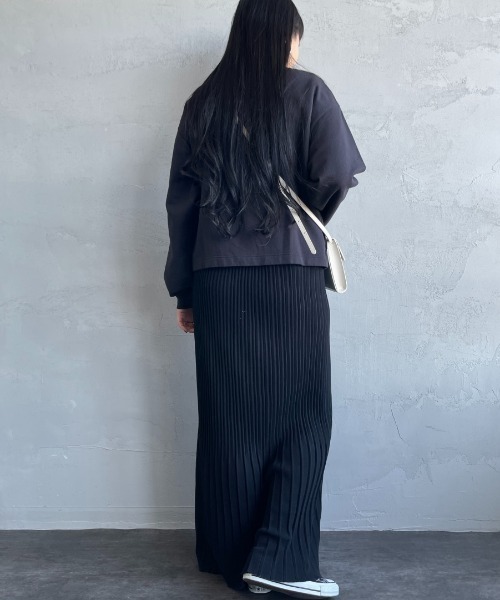 DANTON（ダントン）の「【WEB先行予約】[DANTON/ダントン] ドットボタン クルーネックスウェットカーディガン（カーディガン/ボレロ・レディース・チャコールグレー/レッド/オフホワイト・38）」の20枚目の写真