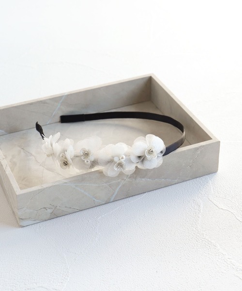 Rora（ローラ）の「スノーフラワー カチューシャ（カチューシャ・キッズ・ホワイト・FREE）」の16枚目の写真