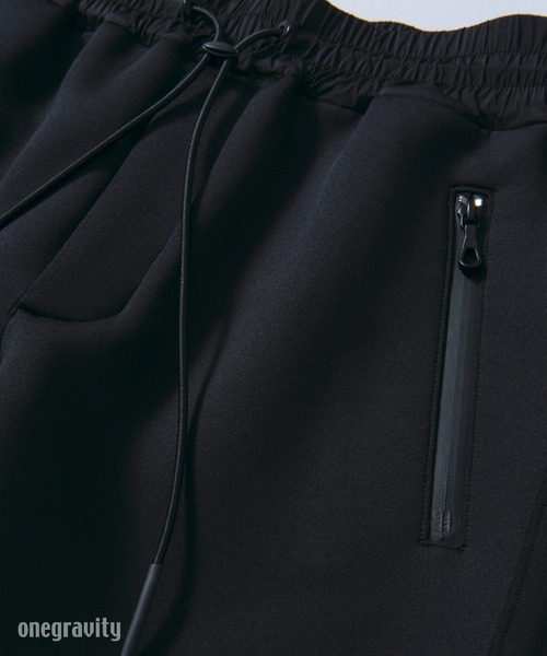 onegravity（ワングラビティ）の「onegravity / ダブルトリコットテーパードジョグパンツ（スウェットパンツ・メンズ・グレー/ブラック・MEDIUM/SMALL/LARGE）」の6枚目の写真