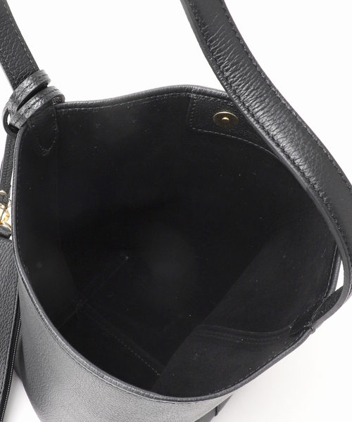 FRAMeWORK（フレームワーク）の「AULENTTI/オウレンティ ONE HANDLE TOTE WITH POACH（トートバッグ・レディース・ベージュ/ブラック・FREE）」の21枚目の写真