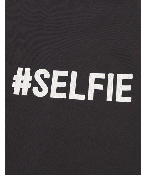 【8】【it】【little sunny bite Disney collection】micky & minnie selfie sweat top