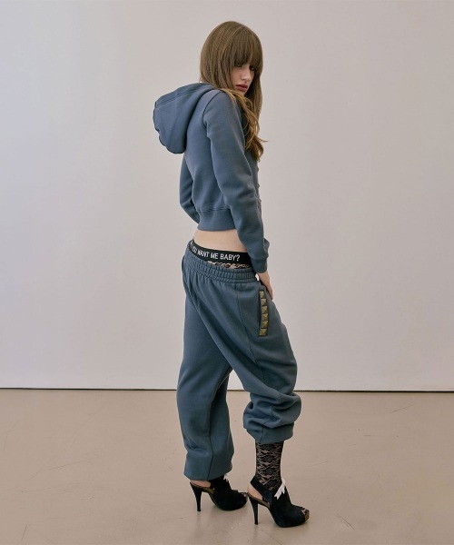 SCULPTOR(スカルプター)の「Napoleon Stud Sweatpants(スウェットパンツ・レディース・エメラルドブルー/グレー/ブラック・MEDIUM/SMALL)」の6枚目の写真