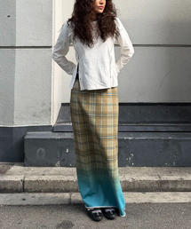 チェックグラディエントスカート