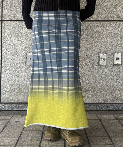 Oriens JOURNAL STANDARD（オリエンス ジャーナルスタンダード）の「チェックグラディエントスカート（スカート・レディース・イエロー/ブルー系その他・FREE）」の19枚目の写真