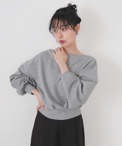 LIAN（リアン）の「オフショルスウェットプルオーバー（スウェット・レディース・ブラック/イエロー/ピンク/杢グレー/オフホワイト・FREE）」の4枚目の写真