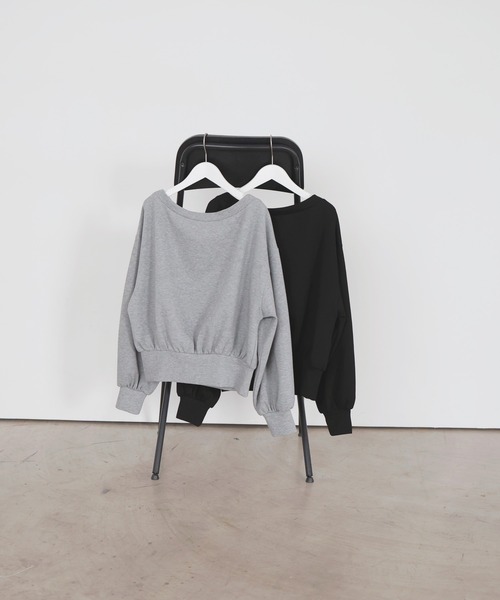 LIAN（リアン）の「オフショルスウェットプルオーバー（スウェット・レディース・ブラック/イエロー/ピンク/杢グレー/オフホワイト・FREE）」の10枚目の写真