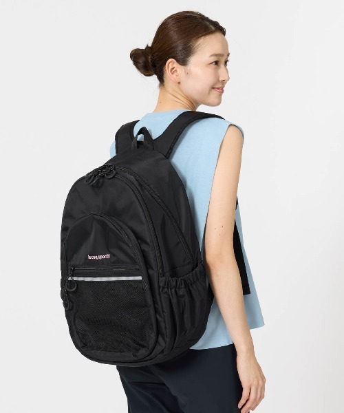le coq sportif（ルコックスポルティフ）の「エッグパック(容量：約27L)（バックパック/リュック・メンズ・ブラック×ホワイト/ブラック×ピンク・F）」の2枚目の写真