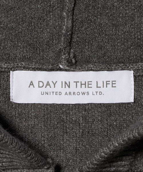 A DAY IN THE LIFE UNITED ARROWS(アデイインザライフユナイテッドアローズ)の「ジャガードニット ダブルジップ パーカー2 ‐ウォッシャブル‐ <A DAY IN THE LIFE>(パーカー・レディース・グレー系/ナチュラル/ネイビー・FREE)」の16枚目の写真