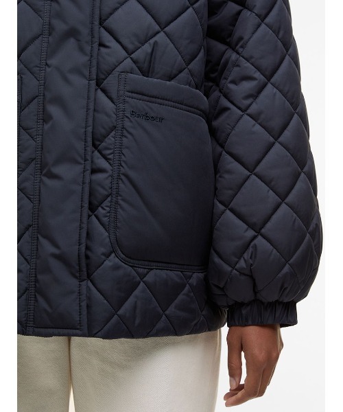 Barbour（バブアー）の「Laoise キルティングジャケット（その他アウター・レディース・ベージュ/ネイビー・8/10）」の14枚目の写真