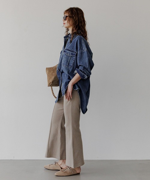 BAYFLOW（ベイフロー）の「ブークレストレッチフレアパンツ（その他パンツ・レディース・グレイッシュベージュ/ブラック・SMALL/MEDIUM）」の21枚目の写真