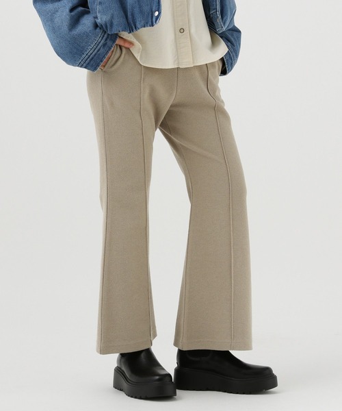 BAYFLOW（ベイフロー）の「ブークレストレッチフレアパンツ（その他パンツ・レディース・グレイッシュベージュ/ブラック・SMALL/MEDIUM）」の15枚目の写真