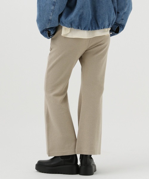 BAYFLOW（ベイフロー）の「ブークレストレッチフレアパンツ（その他パンツ・レディース・グレイッシュベージュ/ブラック・SMALL/MEDIUM）」の16枚目の写真