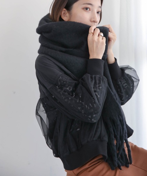 Bou Jeloud（ブージュルード）の「シャギーボリュームマフラー（マフラー・レディース・ライトカーキ・ONE SIZE）」の11枚目の写真